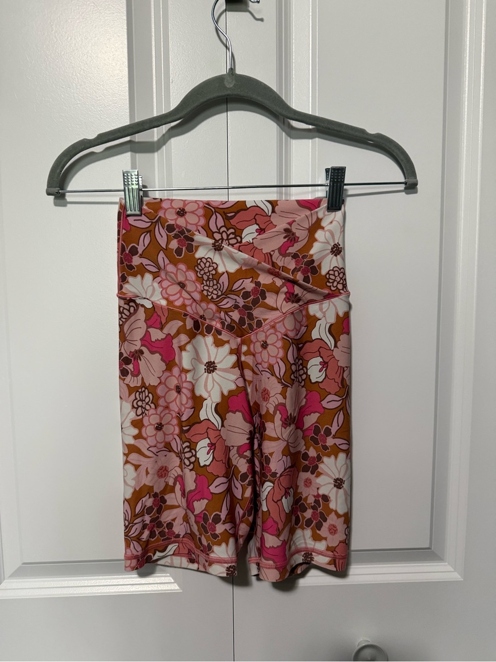 High-Rise Floral Bike Shorts in Pink and Brown